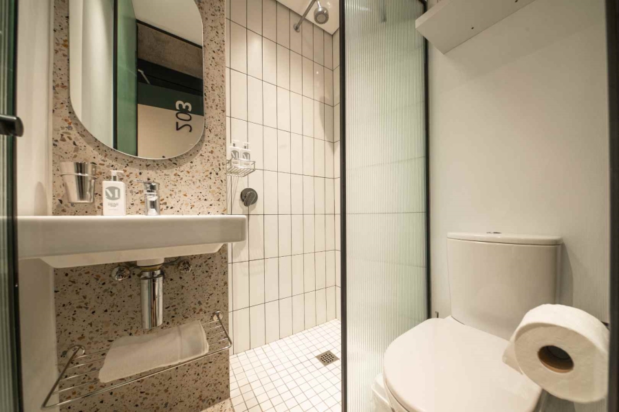 1 Bedroom Property for Sale in Sea Point Western Cape